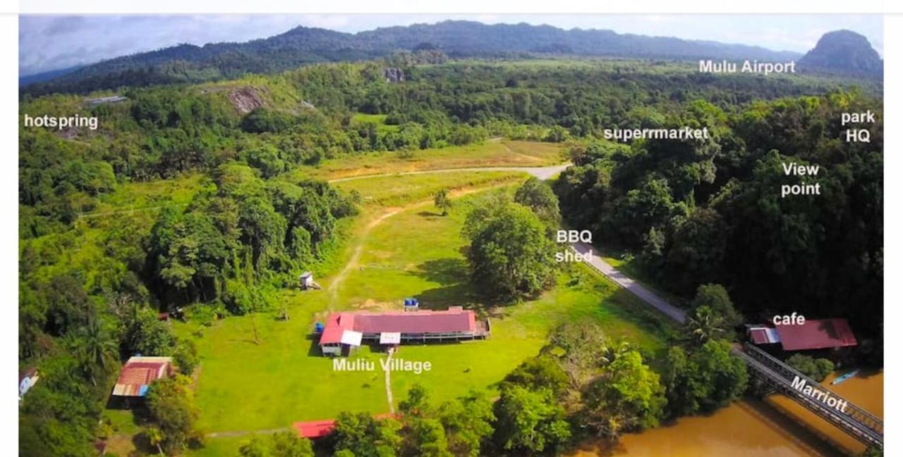 Mulu Village Luaran gambar